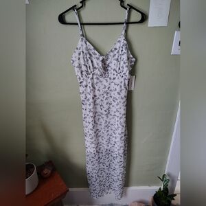 *NWT* No Comment Women's XL White Spaghetti Strap Butterfly Print Lined Dress
